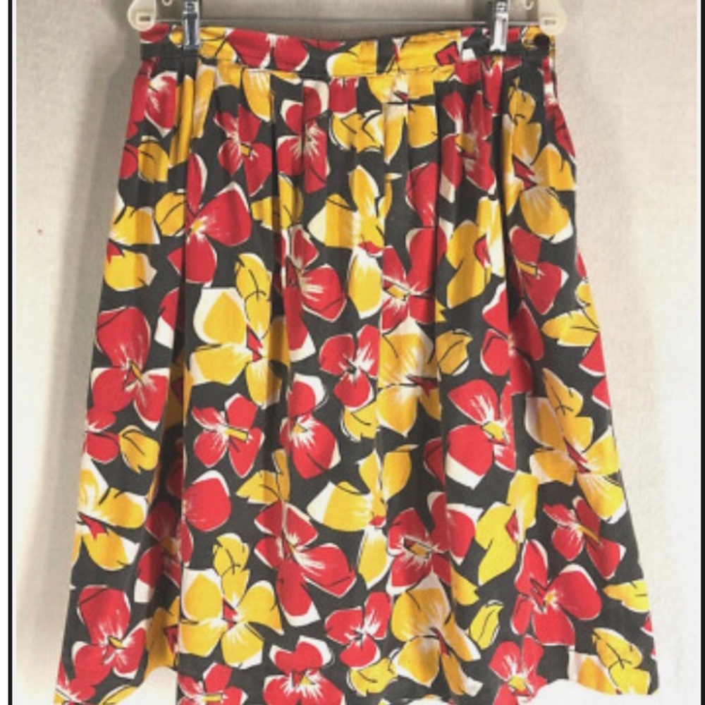 Vintage MALOUF Full skirt sz 16 Waist 32 100% Cotton Multi Color Floral Print